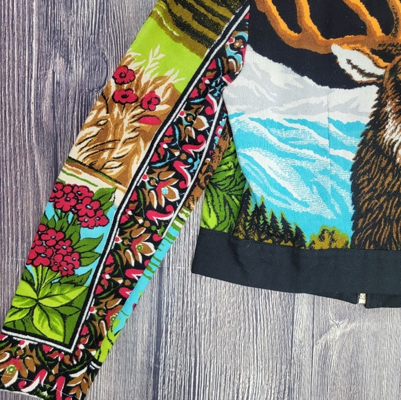 Rusty Cuts Zip Up Floral Deer Lightweight Jacket - Picture 9 of 13